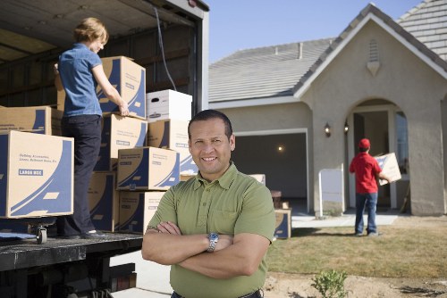 Risk assessment and planning for a safe removals job in Finsbury Park