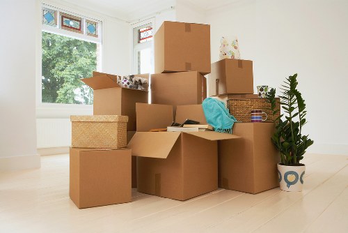 Local removals team handling a flat relocation near Finsbury Park